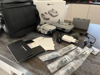 Dron DJI Mini 2 (<250gr) Gris