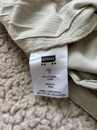 Pantalón chino beige talla W33