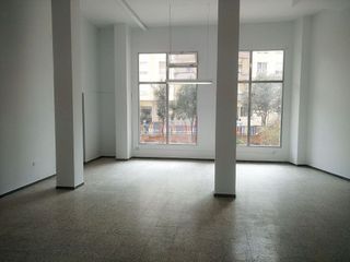 Local comercial en venta en Mas Baell - Can Carbó - El Molí en Lloret de Mar