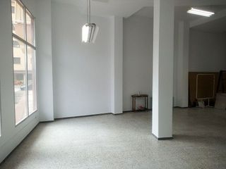 Local comercial en venta en Mas Baell - Can Carbó - El Molí en Lloret de Mar