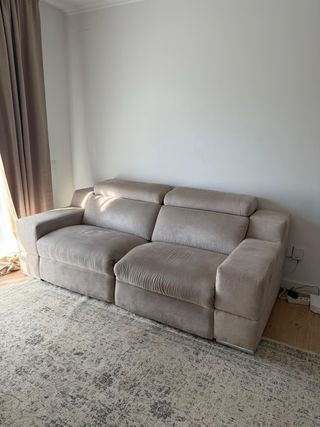 Sofá eléctrico de piel ante beige/gris