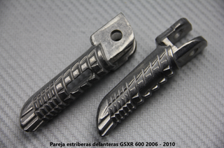 Pareja estriberas delanteras GSXR 600 2006 - 2010