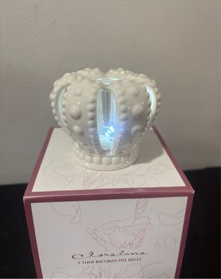 Diffusore profumo corona LED porcellana bianca