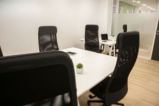 Oficina en alquiler en Castillejos en Madrid