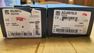 Oakley Resistor Occhiali da Sole Rossi