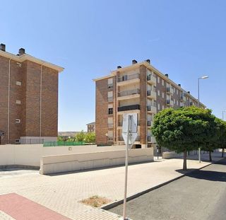 Local comercial en venta en Universidad en Ávila