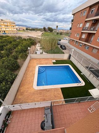 Piso en alquiler en Almoradí