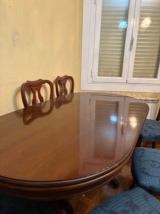 Mesa y 6 Sillas de Comedor Madera