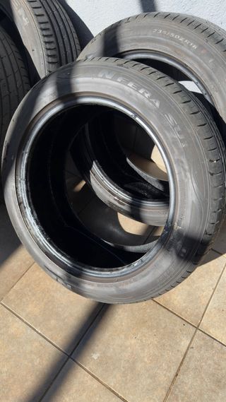 4 Neumáticos Nexen 235/50/18 101W con 12000 km