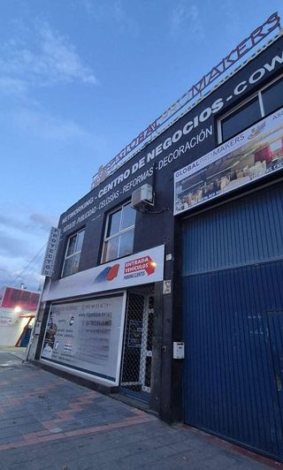 Oficina en alquiler en Las Lagunas en Mijas