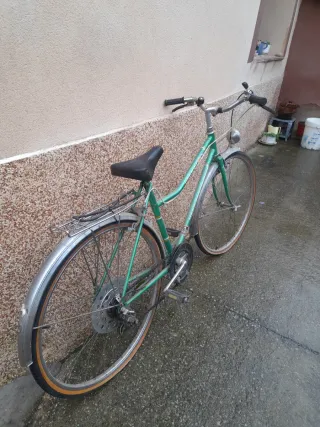 Bicicleta BH antigua