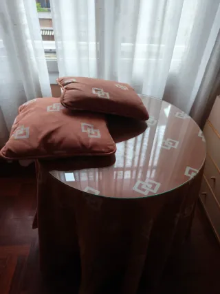 Mesa Camilla 70cm + Cristal + 4 Cojines