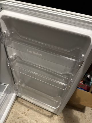 Nevera Corberó blanca