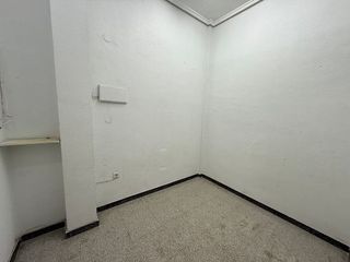 Local comercial en alquiler en El Pla de Sant Josep - L'Asil en Elche