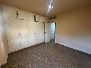 Piso en alquiler en Huerta Rosales - Valdepasillas en Badajoz
