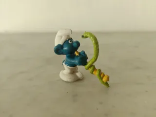 Pitufo encantador de serpientes PVC