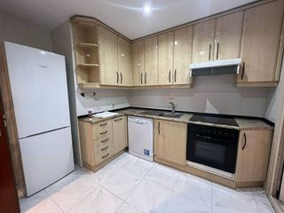 Piso en alquiler en Buenavista-Valparaíso-La Legua en Toledo