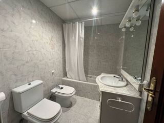 Piso en alquiler en Buenavista-Valparaíso-La Legua en Toledo