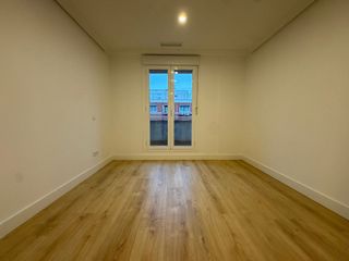 Ático en alquiler en Nueva España en Madrid