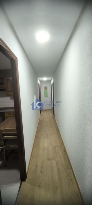 Piso en alquiler en Centro en Ourense