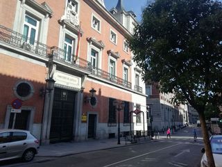 Oficina en alquiler en Universidad - Malasaña en Madrid