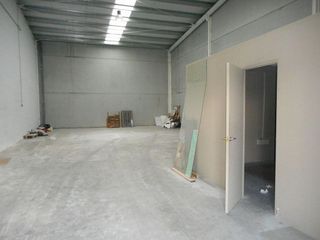 Nave industrial en venta en Arcas Reales - Pinar del Jalón en Valladolid