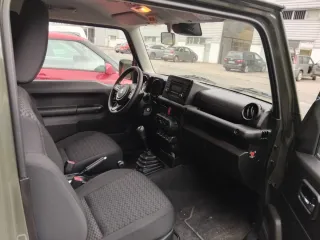 Suzuki Jimny 2024