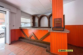 Local comercial en venta en Plaza de Toros - Santa Rita en Almería