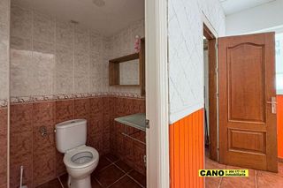 Local comercial en venta en Plaza de Toros - Santa Rita en Almería