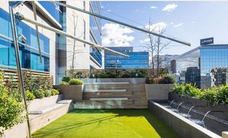 Oficina en alquiler en San Juan Bautista en Madrid