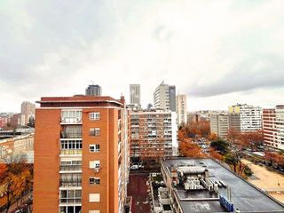 Piso en alquiler en Cuatro Caminos en Madrid