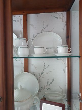 Vitrina madera y cristal