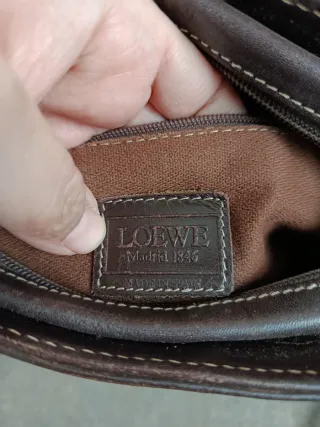 Bolso Loewe de mano con monograma