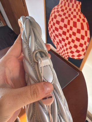 Bolso Miu Miu Gris Hombro/Mano