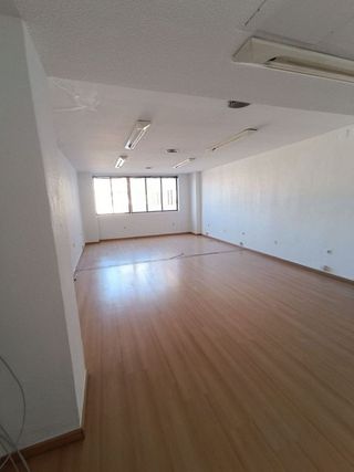 Oficina en alquiler en Centro en Murcia