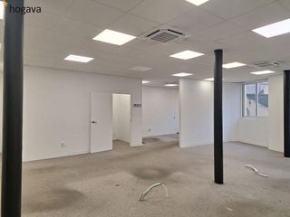 Nave industrial en alquiler en Esparreguera