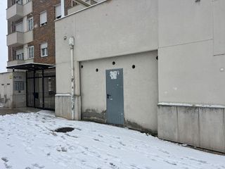 Local comercial en venta en Universidad en Ávila