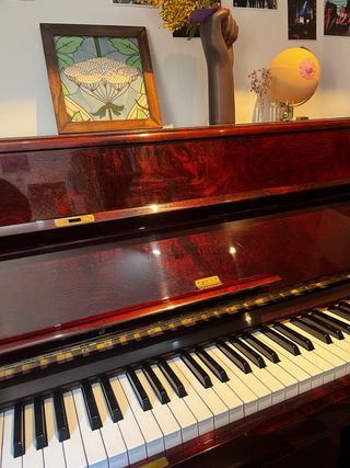 Piano de Pared Horugel Marrón