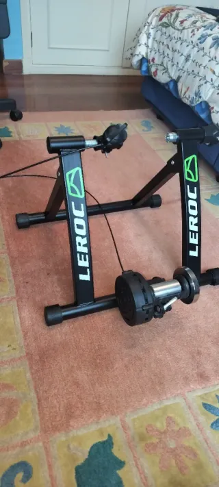 Rodillo Leroc Bicicleta usado 3 veces.