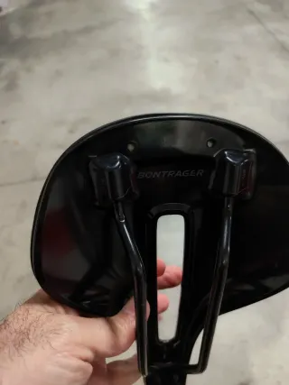 Sillín Bontrager Verse Comp Negro