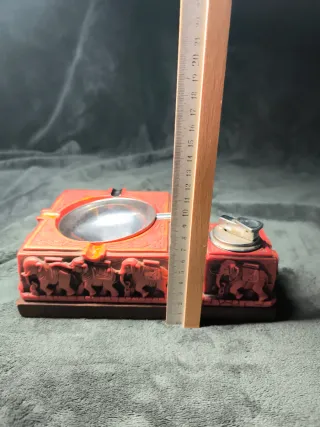 Juego Cenicero y Encendedor Decorado Elefantes