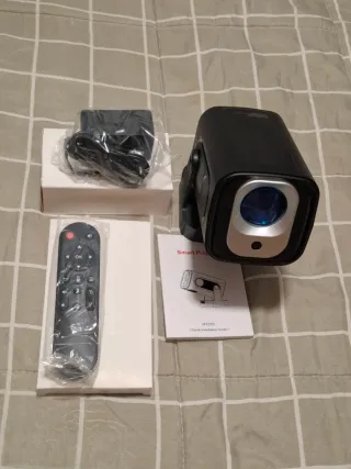 NUEVO! Mini proyector negro