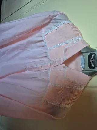Camison vintage rosa con pizzo