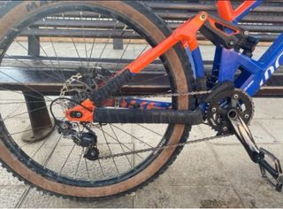 Bici DH en buen estado - Negociable
