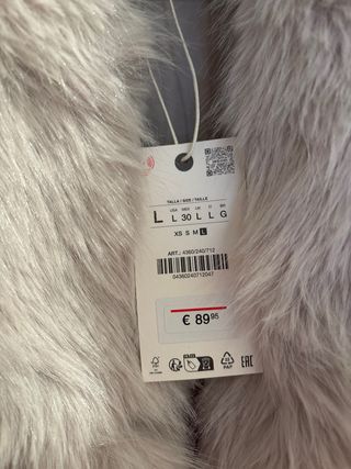 Abrigo pelo Zara . Talla L.