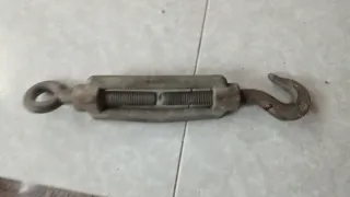 Tensor con gancho y argolla ganchos