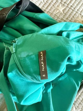 Vestido veraniego elegante color verde azulado