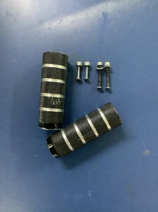 Pegs Bici Aluminio con Tornillos