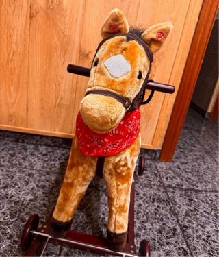 Caballito Balancín con Ruedas Marrón