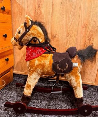 Caballito Balancín con Ruedas Marrón